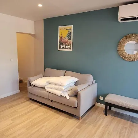 Lejlighed Air-conditioned Opening Onto Private Pool